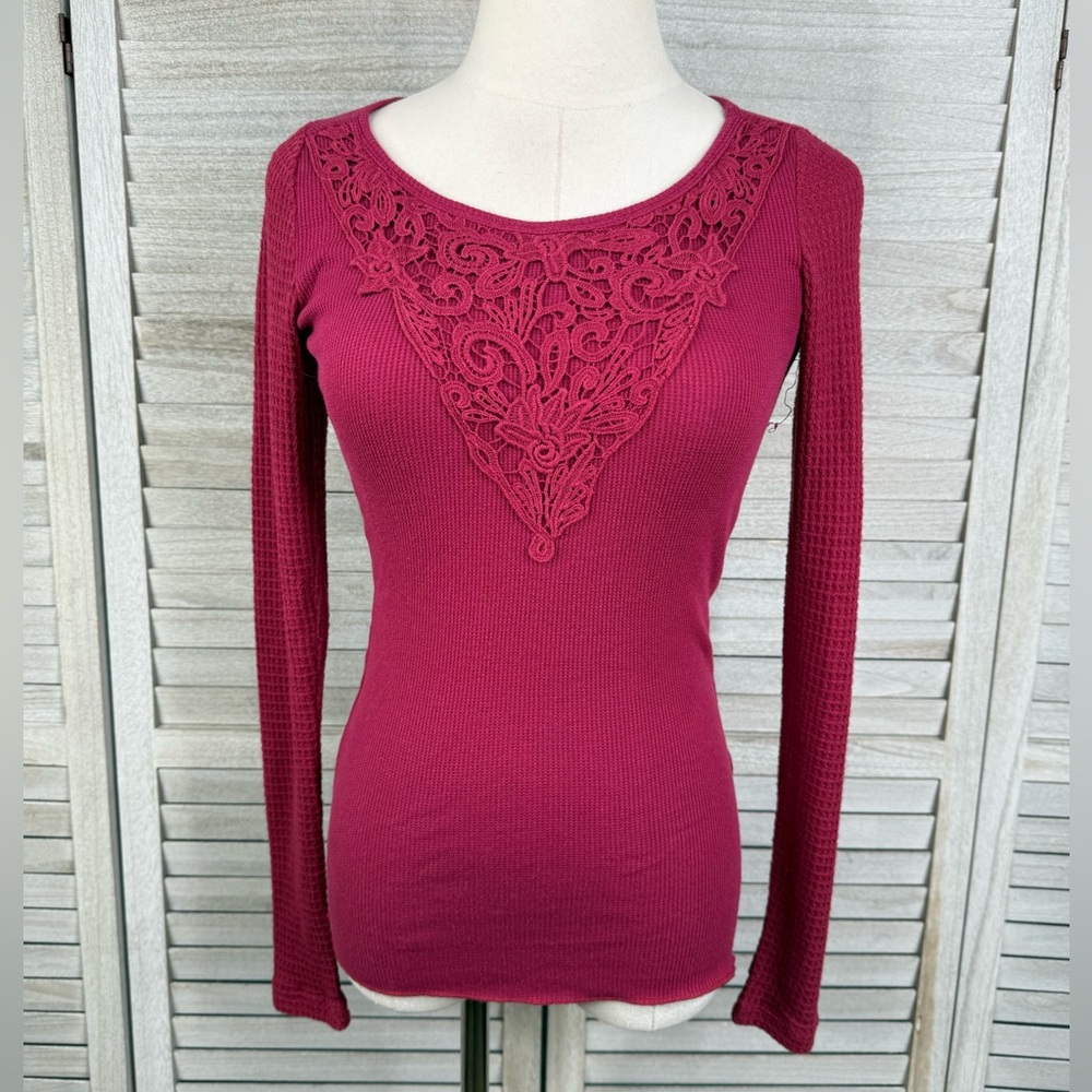 ABERCROMBIE & FITCH Burgundy Y2K Crochet Waffle Knit Thermal Long Sleeve Tee-S